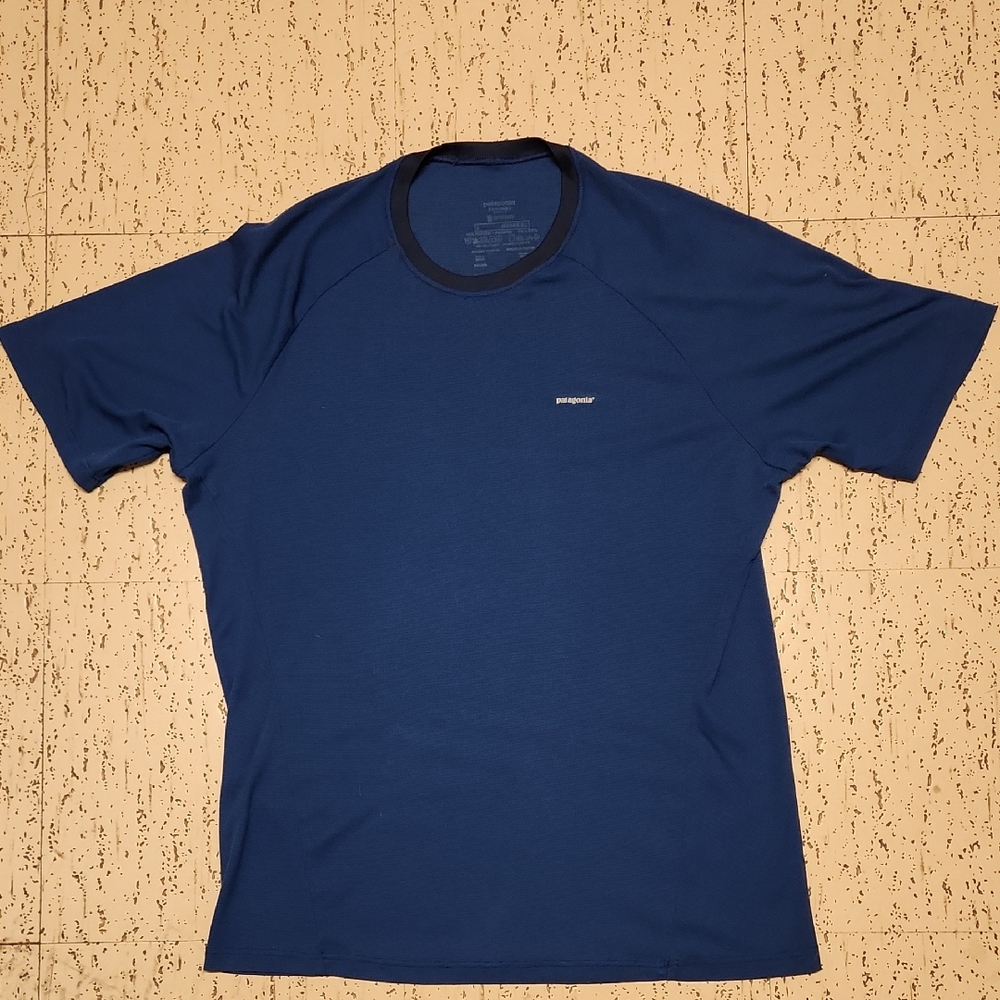Patagonia Blue Spellout Logo Capaline Lightweight Activewear T Shirt